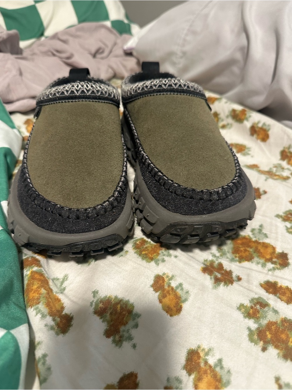 UGG Kids Olive and Charcoal Slip-On Outdoor Clogs